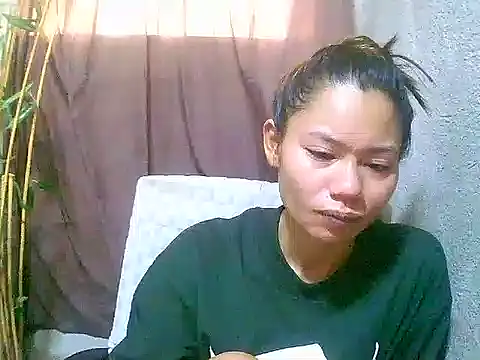 Snapshot of Sweeetgurll chatting on May 2026 12:08:02 AM Sweeetgurll online show from May 2026 12:08:02 AM