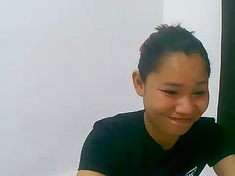 Snapshot of Sweeetgurll chatting on June 2026 10:37:02 AM Sweeetgurll online show from June 2026 10:37:02 AM