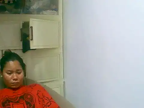 Snapshot of Sweeetgurll chatting on July 2026 03:46:01 AM Sweeetgurll online show from July 2026 03:46:01 AM