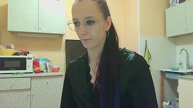 Lucy Divine online show from September 2025 07:03:02 PM