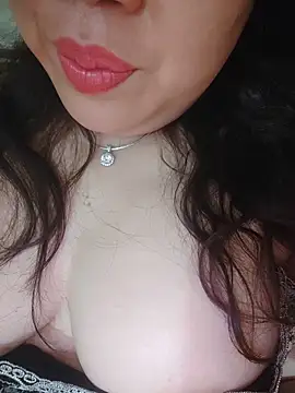 Julyy08 online show from May 2026 02:01:02 PM