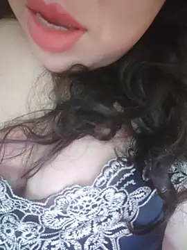 Snapshot of Julyy08 chatting on June 2026 03:42:02 PM Julyy08 online show from June 2026 03:42:02 PM