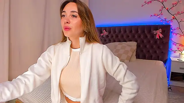 AlexaWilds online show from October 2025 05:27:02 AM