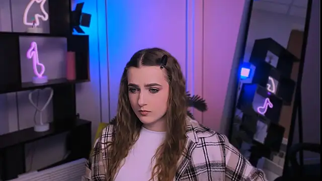 aria moo online show from December 2025 07:21:02 PM