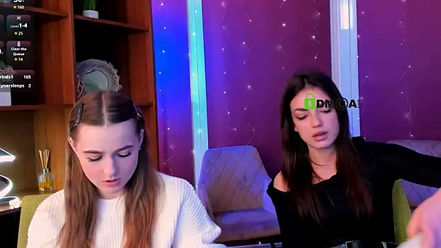 aria moo online show from December 2025 07:46:02 AM