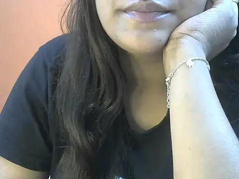 Queenxxx98 online show from November 2025 06:54:01 PM