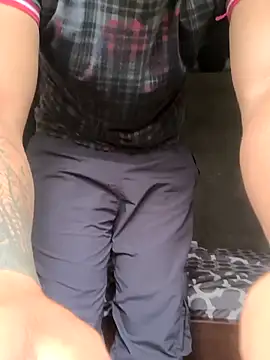 lamejorpene online show from November 2025 01:07:02 PM