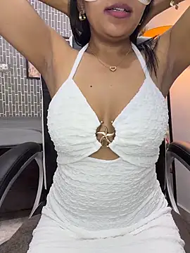 Riya-6969 online show from April 2026 07:58:02 PM