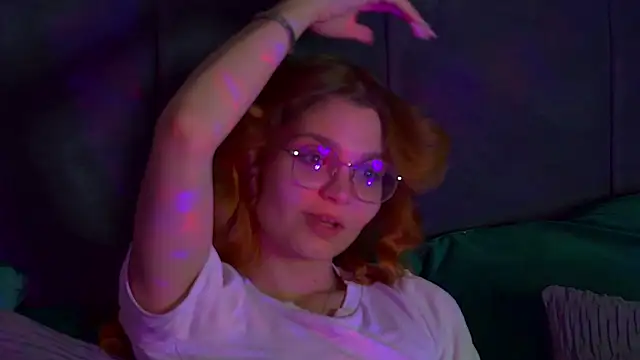 BellaMarebelle online show from October 2025 04:22:01 AM