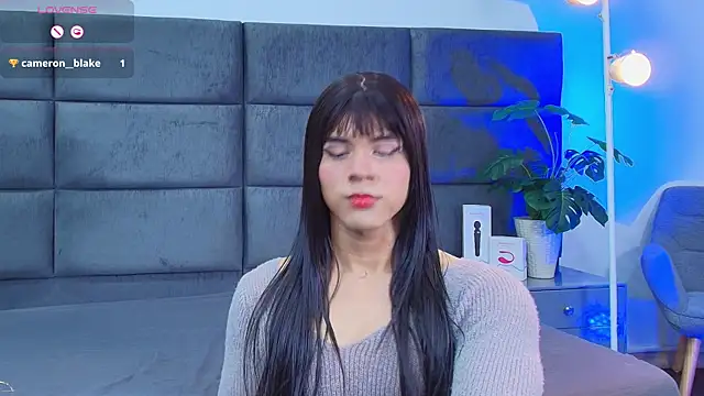 Slenna Moon online show from April 2026 12:27:01 AM