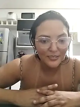 AuroraChest online show from February 2026 12:39:02 AM