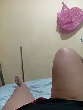 Ravena2290 online show from December 2025 05:37:02 AM