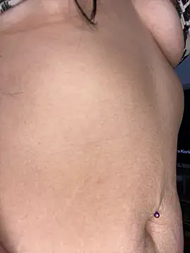 tianastone  online show from October 2025 03:28:01 AM