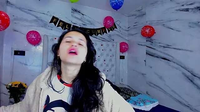 Ari and Storm online show from February 2026 01:52:02 PM