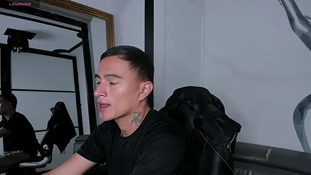 LiamDeep online show from September 2025 04:12:02 PM