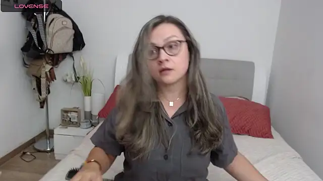 sophie lopez1 online show from December 2024 01:13:01 AM