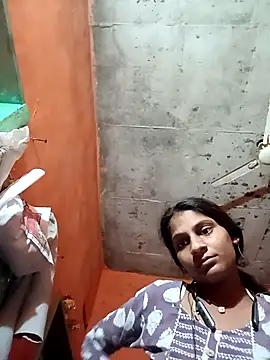 Snapshot of Jyoti_thakurr chatting on October 2025 08:30:02 PM Jyoti thakurr online show from October 2025 08:30:02 PM