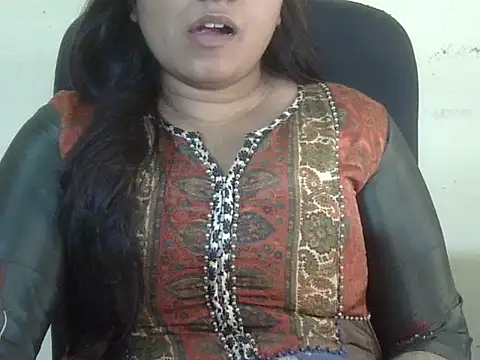 Aanya Hazel online show from October 2025 09:16:01 PM