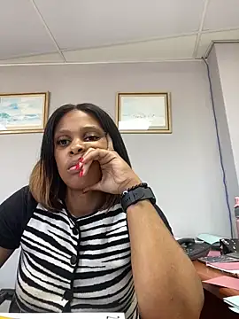 Snapshot of 031bubbles chatting on February 2026 11:31:02 AM 031bubbles online show from February 2026 11:31:02 AM