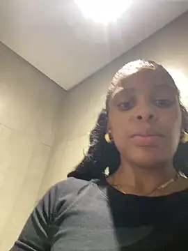 Snapshot of 031bubbles chatting on March 2026 07:15:01 AM 031bubbles online show from March 2026 07:15:01 AM