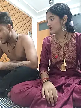 romantic couple1 online show from October 2025 12:33:02 AM