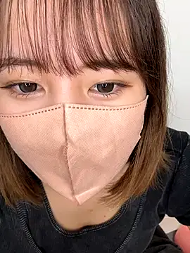 CocoaMilk18 online show from September 2025 02:39:02 PM