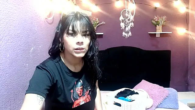 brenda smile33 online show from September 2025 01:35:02 PM