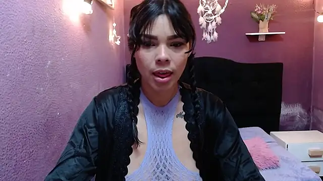 brenda smile33 online show from October 2025 01:21:01 PM