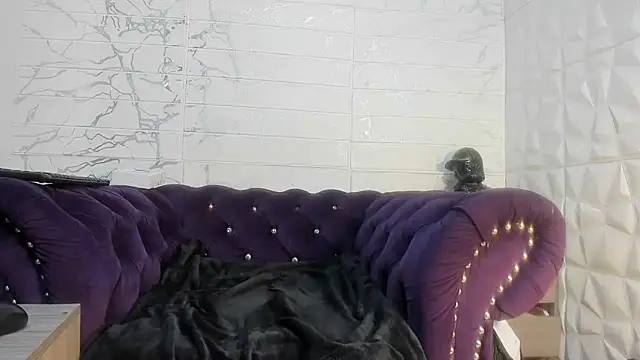 Alisha Evans Rs online show from October 2025 04:28:01 PM