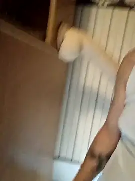 tonder69 online show from November 2025 01:08:02 AM