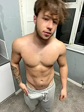 harleybarker online show from November 2025 06:29:01 PM