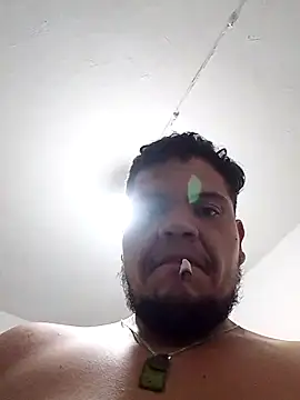 Snapshot of Maniakone chatting on September 2025 03:39:02 AM Maniakone online show from September 2025 03:39:02 AM