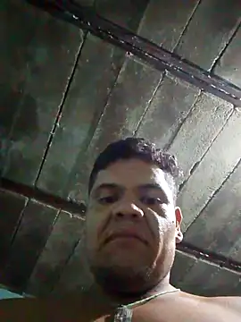 Snapshot of Maniakone chatting on September 2025 07:31:01 AM Maniakone online show from September 2025 07:31:01 AM