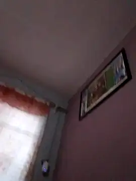 Snapshot of Maniakone chatting on October 2025 12:59:01 PM Maniakone online show from October 2025 12:59:01 PM