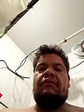 Snapshot of Maniakone chatting on November 2025 12:15:01 PM Maniakone online show from November 2025 12:15:01 PM