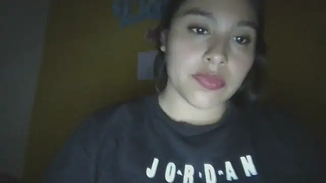 Snapshot of zairabreze chatting on July 2026 07:27:02 PM zairabreze online show from July 2026 07:27:02 PM