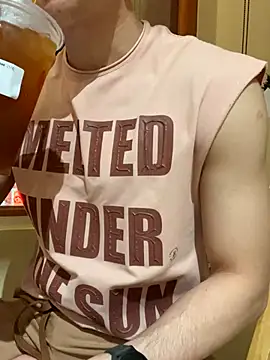 anhkiet huang online show from October 2025 01:23:04 PM