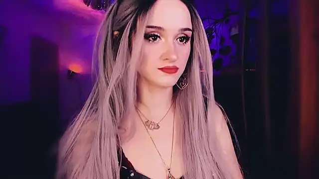 MistressJolie online show from September 2025 04:34:02 AM