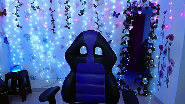 Snapshot of carol_20 chatting on November 2025 02:45:02 AM carol 20 online show from November 2025 02:45:02 AM