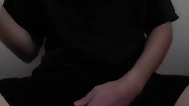 Snapshot of lim111 chatting on November 2025 08:15:01 AM lim111 online show from November 2025 08:15:01 AM