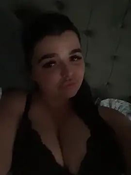 Snapshot of PrettyPaigeBabe chatting on May 2026 08:15:01 PM PrettyPaigeBabe online show from May 2026 08:15:01 PM