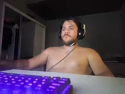 Miguelion2308 online show from February 2026 12:19:02 AM