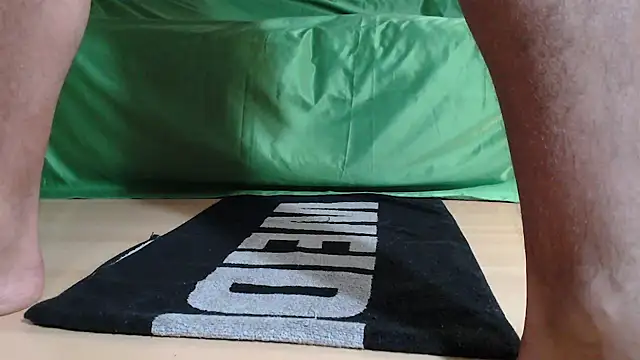 Snapshot of MrGivemethemost chatting on November 2025 11:10:01 AM MrGivemethemost online show from November 2025 11:10:01 AM