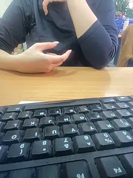 Snapshot of ThuPhuong-Tr chatting on November 2025 02:45:02 AM ThuPhuong-Tr online show from November 2025 02:45:02 AM