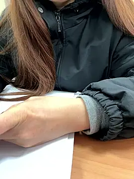 Snapshot of ThuPhuong-Tr chatting on January 2026 01:08:02 AM ThuPhuong-Tr online show from January 2026 01:08:02 AM