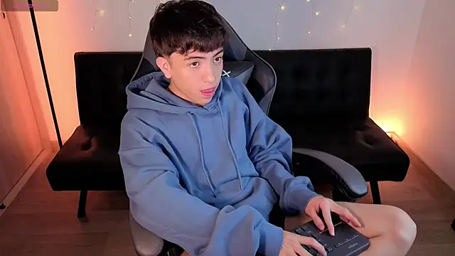 onlinenico online show from January 2026 08:12:01 PM