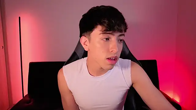 onlinenico online show from January 2026 12:15:02 AM