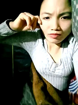ngan-cute online show from November 2025 01:22:01 PM