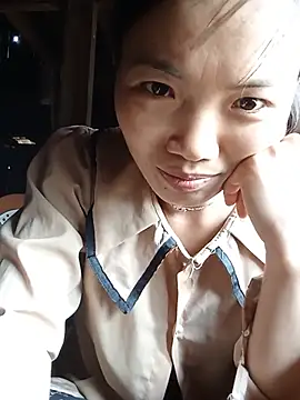 Snapshot of ngan-cute chatting on June 2026 07:11:01 AM ngan-cute online show from June 2026 07:11:01 AM