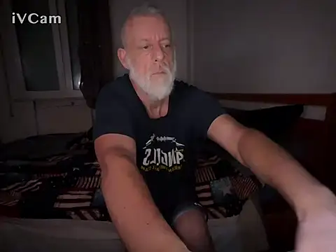 Snapshot of Pigna16PSRN chatting on February 2026 04:44:02 AM Pigna16PSRN online show from February 2026 04:44:02 AM